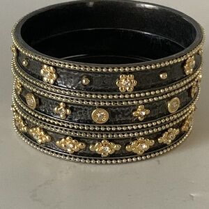 Boutique Brand Set of 3 Bangle Bracelets